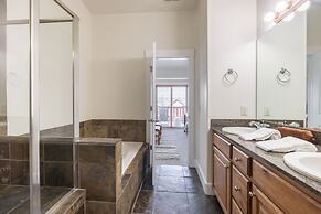 Douglas by Avantstay Charming Townhouse Mins From Deer Valley Resort