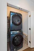 Wild Horse by Avantstay Gorgeous Nashville Townhouse w/ Rooftop Patio 