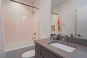 Wild Horse by Avantstay Gorgeous Nashville Townhouse w/ Rooftop Patio 