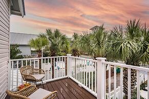 Marina by Avantstay Modern Oasis Close to Beach w/ Pool