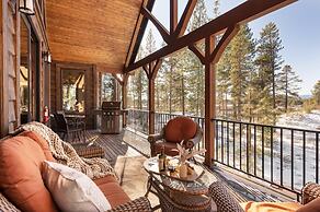 Big Pine by Avantstay Stunning Secluded Oregon Home w/ Hot Tub