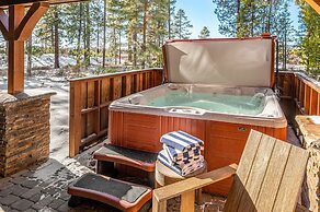 Big Pine by Avantstay Stunning Secluded Oregon Home w/ Hot Tub