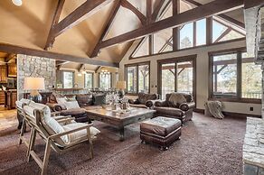 Big Pine by Avantstay Stunning Secluded Oregon Home w/ Hot Tub