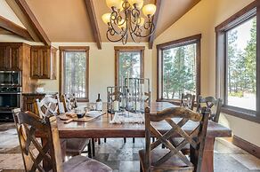 Big Pine by Avantstay Stunning Secluded Oregon Home w/ Hot Tub