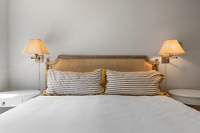 Ghostriders 10 by Avantstay Penthouse Suite w/ Large Patio & Mountain 