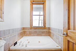 Murdock by Avantstay Cozy Townhouse w/ Hot Tub Walk To Park City Mount