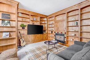 Murdock by Avantstay Cozy Townhouse w/ Hot Tub Walk To Park City Mount