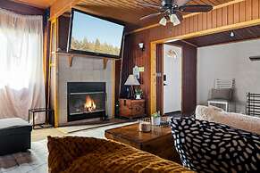 Serenity by Avantstay Serenity Big Bear Cabin! With Fire Pit, Bbq!