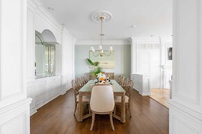 Promenade by Avantstay Beach Front Mansion w/ Breathtaking Views & Poo