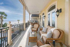 Promenade by Avantstay Beach Front Mansion w/ Breathtaking Views & Poo