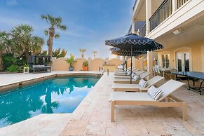 Promenade by Avantstay Beach Front Mansion w/ Breathtaking Views & Poo