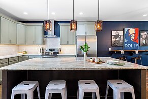 Waverly by Avantstay Nashville-inspired Townhome w/ Luxury Kitchen, Po