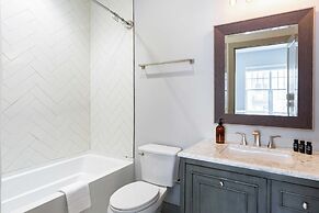 Waverly by Avantstay Nashville-inspired Townhome w/ Luxury Kitchen, Po