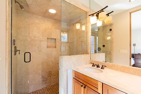 Owl Meadows 24 by Avantstay Walking Distance to Town & Slopes!