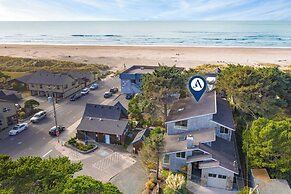 Villa Manzanita by Avantstay Hot Tub, 1 Block to Beach/town, Chef's Ki