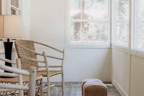 Aster by Avantstay Classic Kings Beach Cottage In The Of North Shore