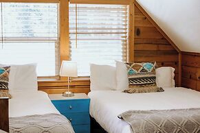 Aster by Avantstay Classic Kings Beach Cottage In The Of North Shore