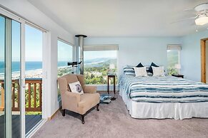 Blue Horizon by Avantstay Panoramic Views of the Ocean w/ Entertainers