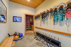 Snowdrift Cabin by Avantstay Breathtaking Home w/ Prime Ski Access & H