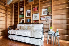 Juniper by Avantstay Incredible Mountainside Home w/ Incredible Lake V