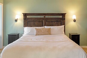 Dawson by Avantstay Serene Austin Home set Amongst Nature w/ Pool & Cl