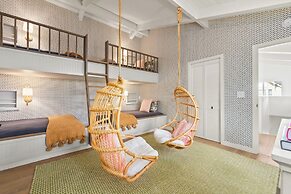 Palione Papalani by Avantstay New $1.5m Remodel Steps From Kailua Beac