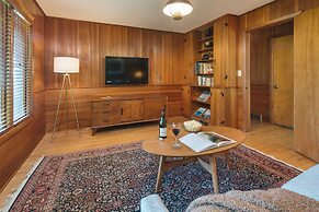 The Purcell House by Avantstay Surrounded in Lush Greenery w/ Large Ya