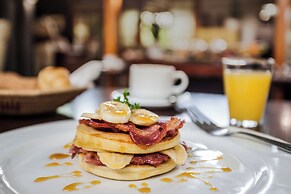 Makakatana Bay Lodge