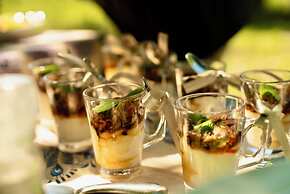 Makakatana Bay Lodge