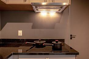 Studio com piscina aquecida e AC