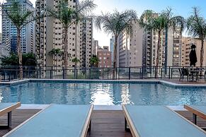 Studio com piscina aquecida e AC