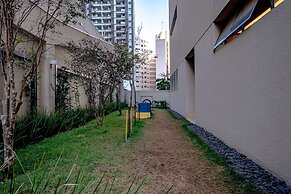 Studio com piscina aquecida e AC