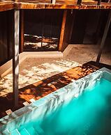 Hostal Malakai Cabanas & Dorms