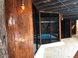 Hostal Malakai Cabanas & Dorms