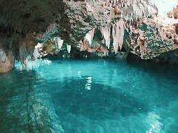 Hostal Malakai Cabanas & Dorms