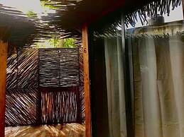 Hostal Malakai Cabanas & Dorms