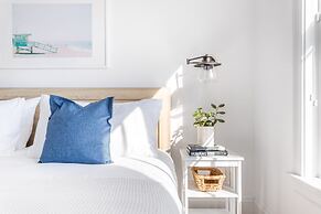 Sea Shell by Avantstay Breezy Beachside Getaway w/ Rooftop Deck & 6 BR