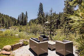 Hunter by Avantstay Riverfront Cabin w/ Prvt Cottage 5mins From Palisa