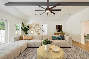 Lumie by Avantstay 5BR Ranch w/ Firepit + Patio