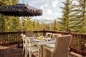 Zendo by Avantstay Serene Mountain Abode w/ Hot Tub & Views