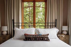 Zendo by Avantstay Serene Mountain Abode w/ Hot Tub & Views