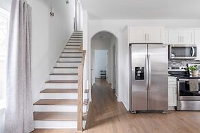 Bourbon By Avantstayspacious Modern Home 5mins From Downtown Nashville