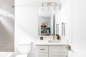 Bourbon By Avantstayspacious Modern Home 5mins From Downtown Nashville