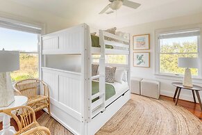 Haven by Avantstay Luxury Beachfront Home w/ Pool & Gorgeous Patios