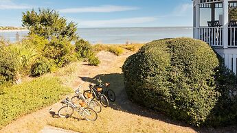 Haven by Avantstay Luxury Beachfront Home w/ Pool & Gorgeous Patios