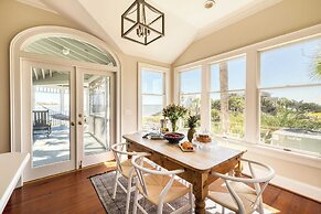 Haven by Avantstay Luxury Beachfront Home w/ Pool & Gorgeous Patios