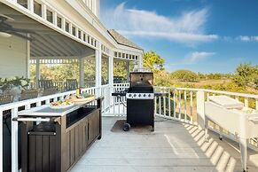 Haven by Avantstay Luxury Beachfront Home w/ Pool & Gorgeous Patios