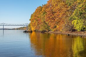 Shakespeare on the Hudson by Avantstay Two Home Buyout on the Hudson R