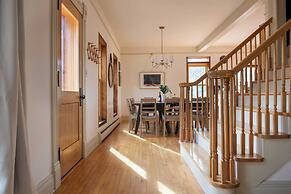 Condor by Avantstay Gorgeous Mountain Home w/ Hot Tub & Sauna