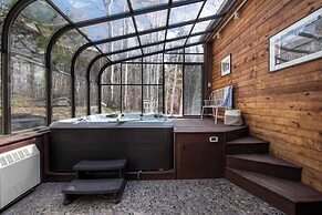 Condor by Avantstay Gorgeous Mountain Home w/ Hot Tub & Sauna
